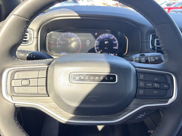 Used 2024 Jeep Wagoneer Series II w/ Flexible Seating Group AWD/4WD image 27