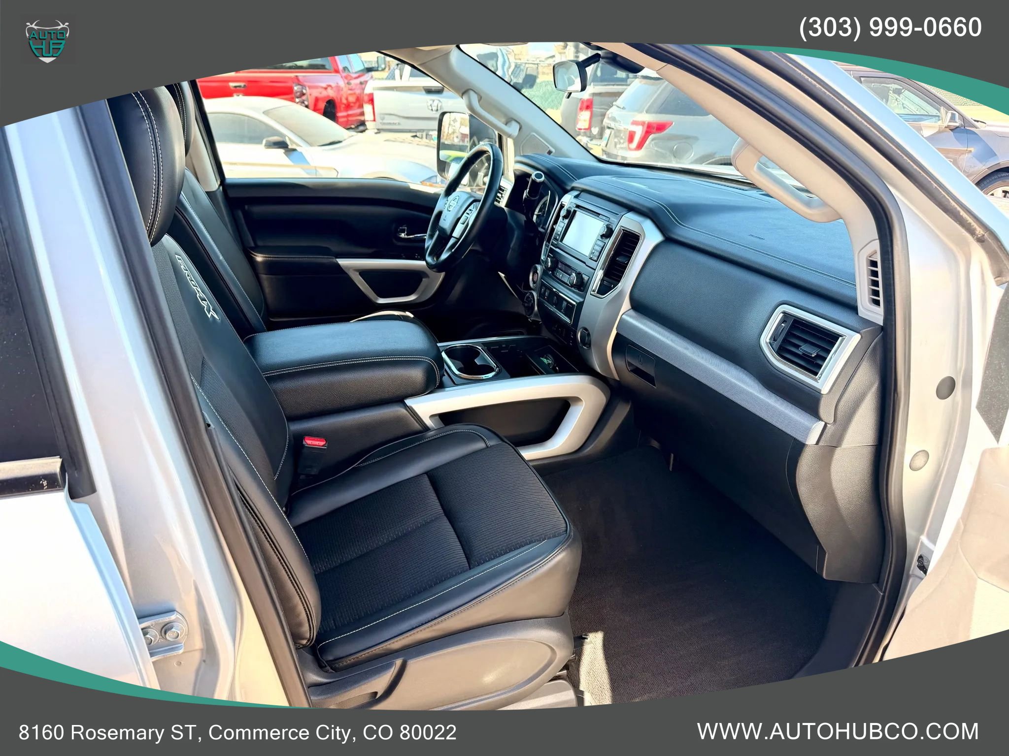 Used 2017 Nissan Titan PRO-4X AWD/4WD image 10