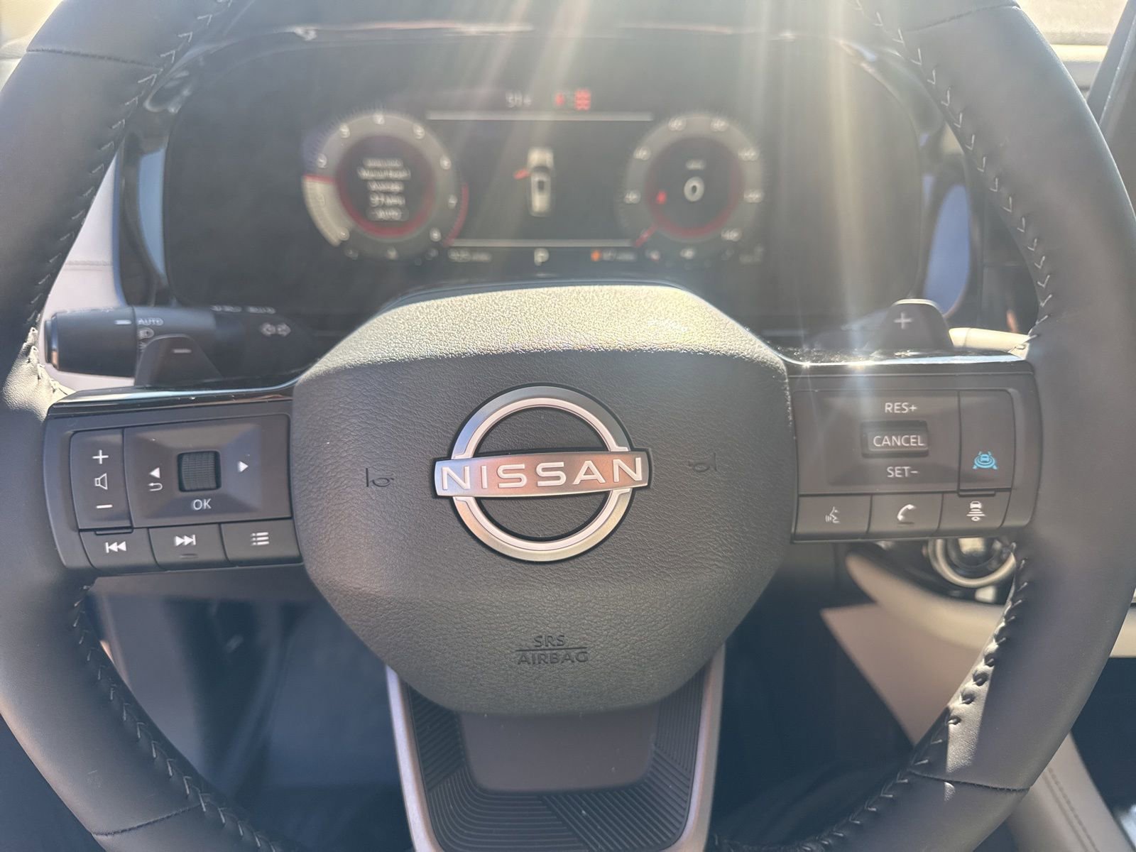 Used 2026 Nissan Pathfinder SL image 17