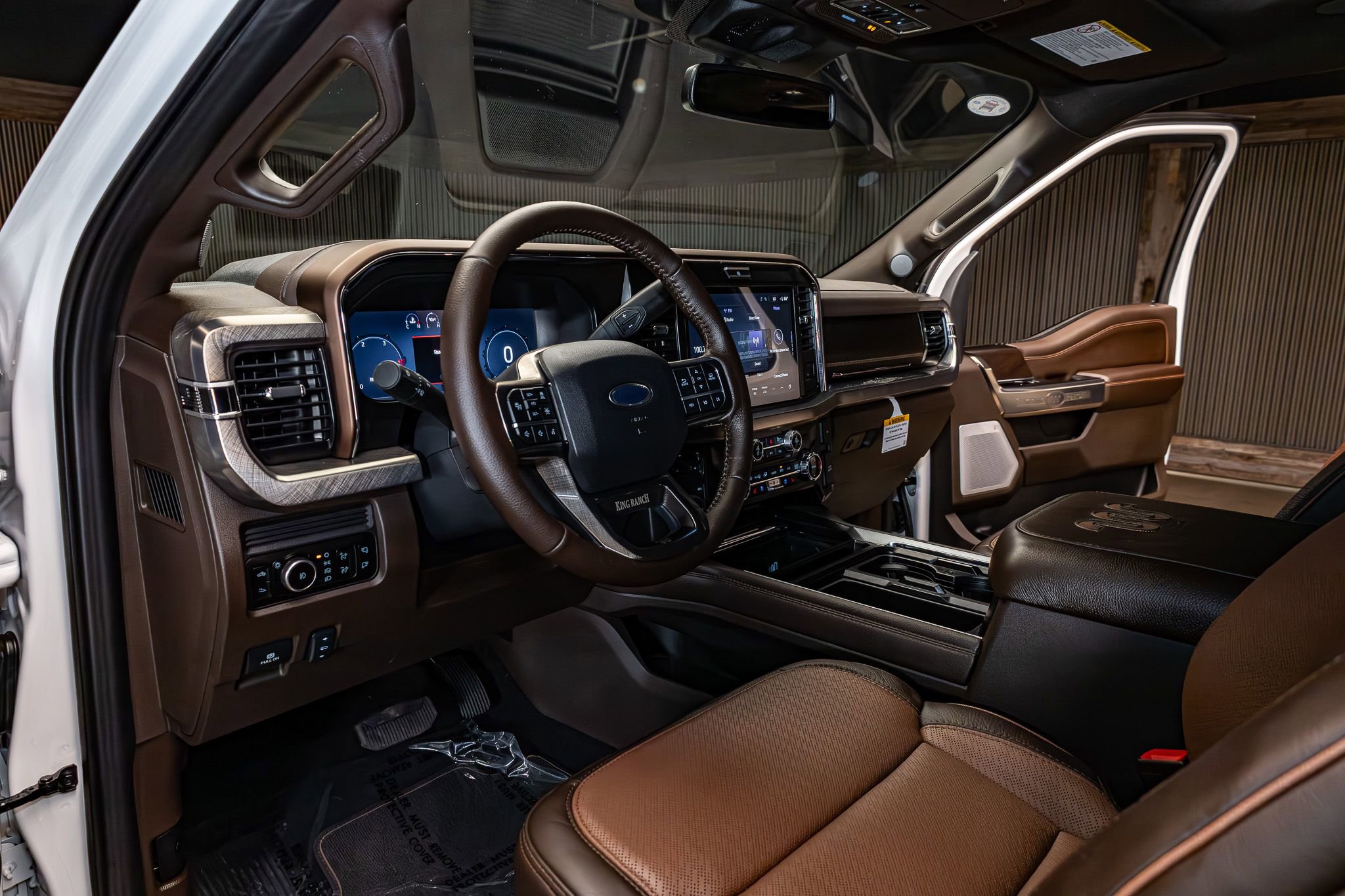 Used 2026 Ford F250 4x4 Crew Cab Super Duty image 16