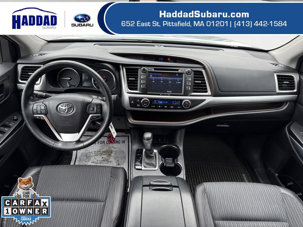 Used 2016 Toyota Highlander Plus AWD/4WD image 11