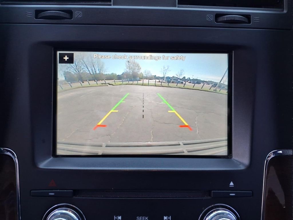 Used 2017 Lincoln Navigator L Select RWD image 14