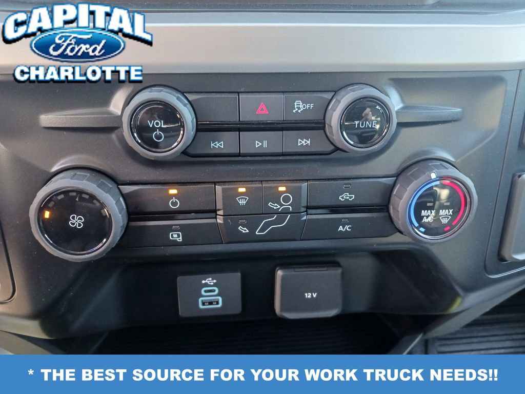 New 2025 Ford F550 4x4 Crew Cab Super Duty image 19