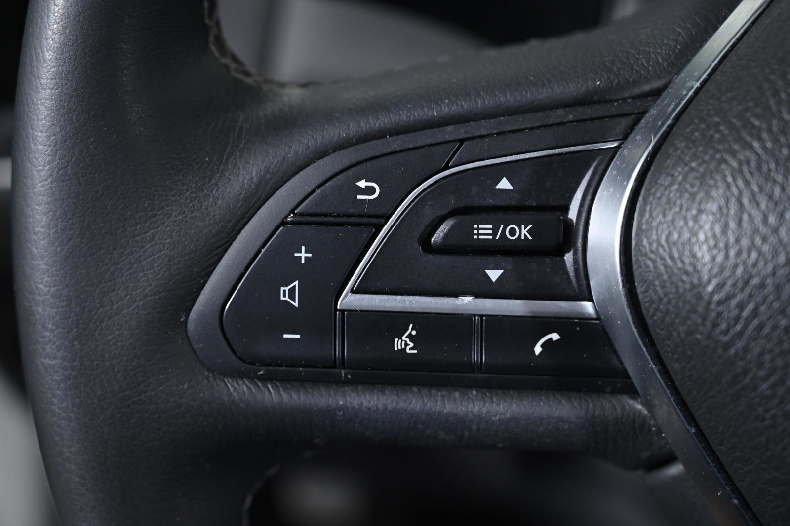 Used 2021 INFINITI Q50 Sensory w/ Cargo Package image 11