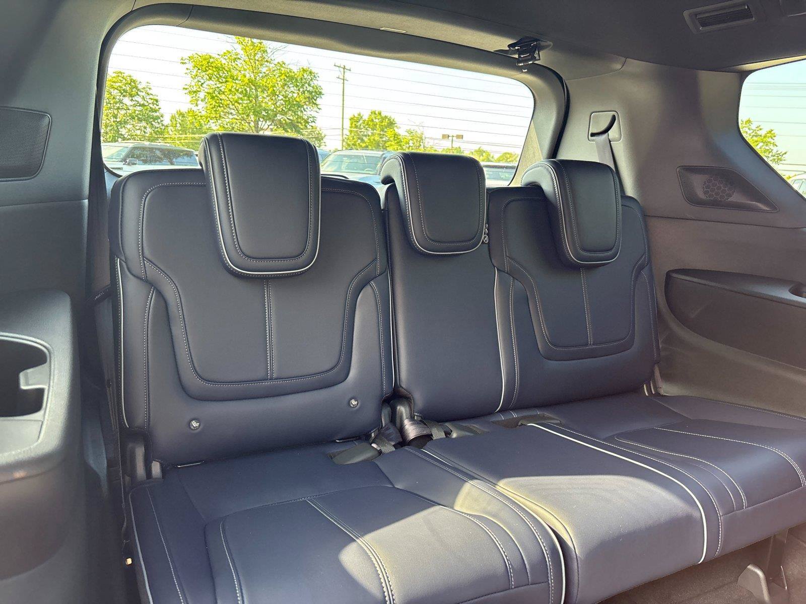 New 2027 INFINITI QX80 Sensory AWD/4WD image 39