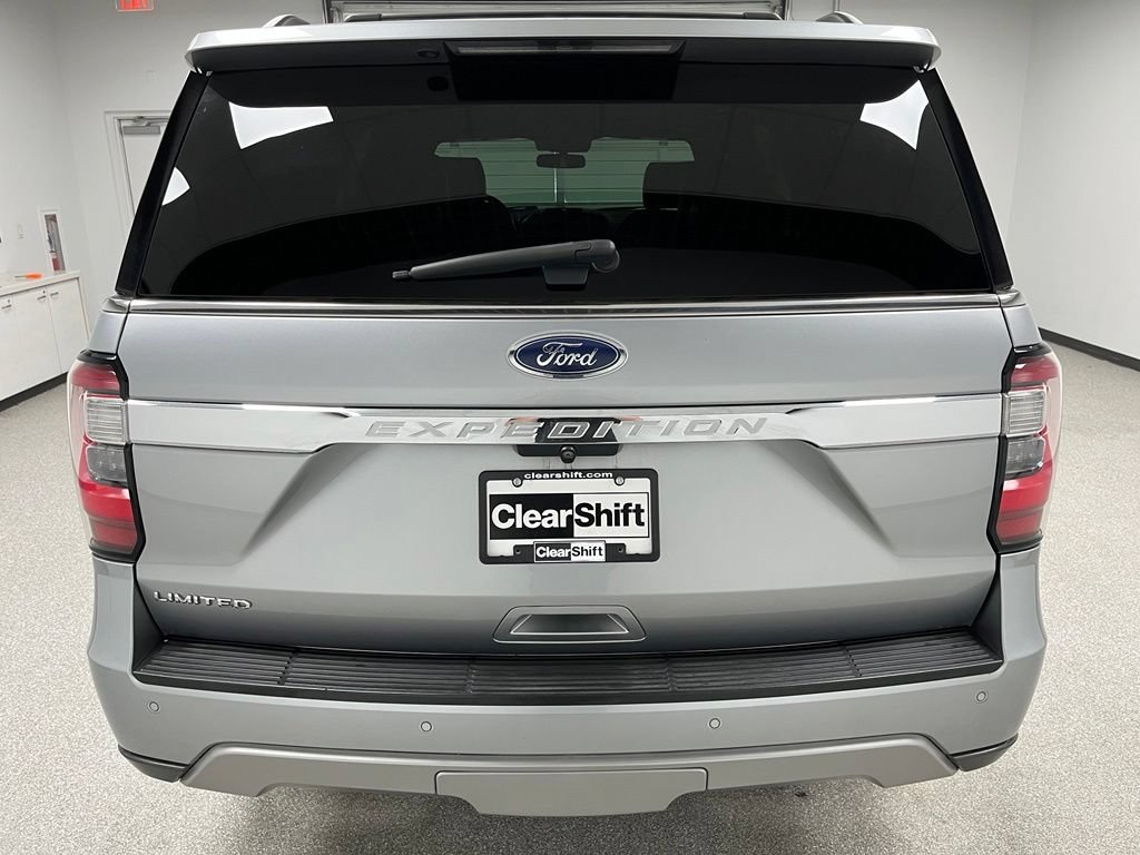 Used 2020 Ford Expedition Limited w/ Special Edition Package AWD/4WD image 9