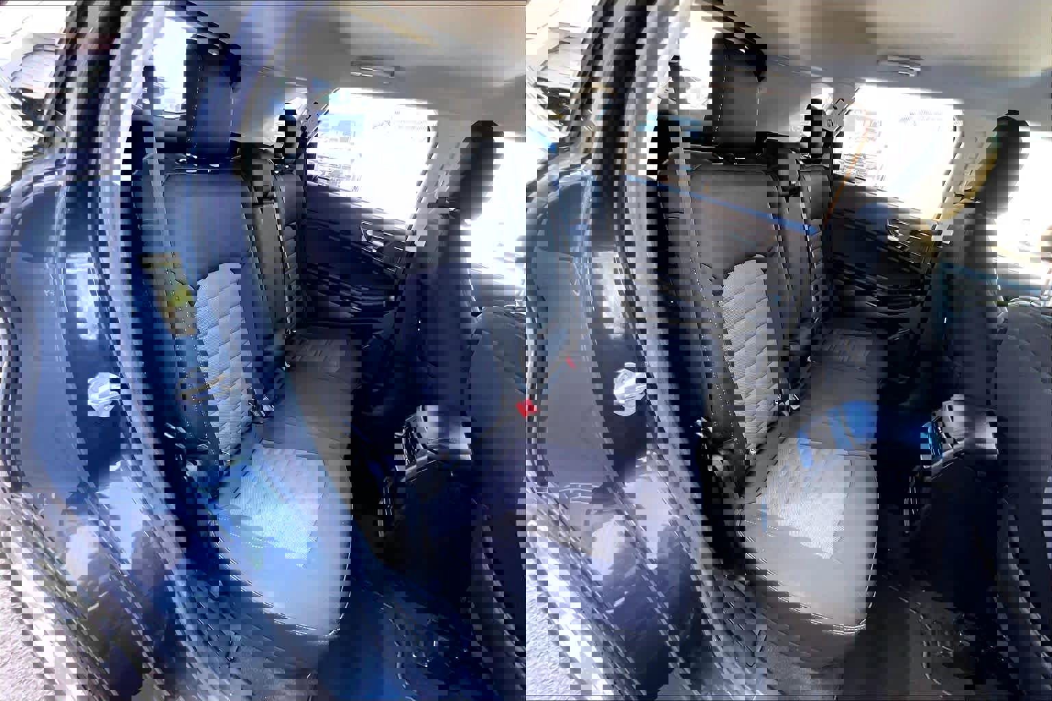 Certified 2023 Ford Edge SE image 20