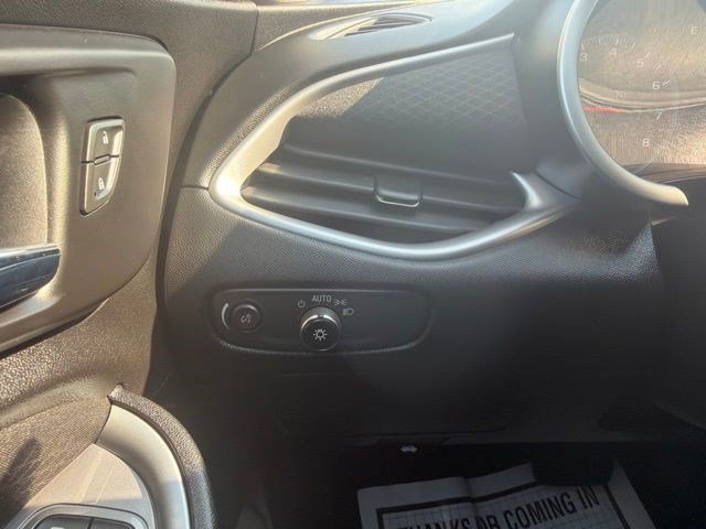 Used 2024 Chevrolet Malibu LT FWD image 27