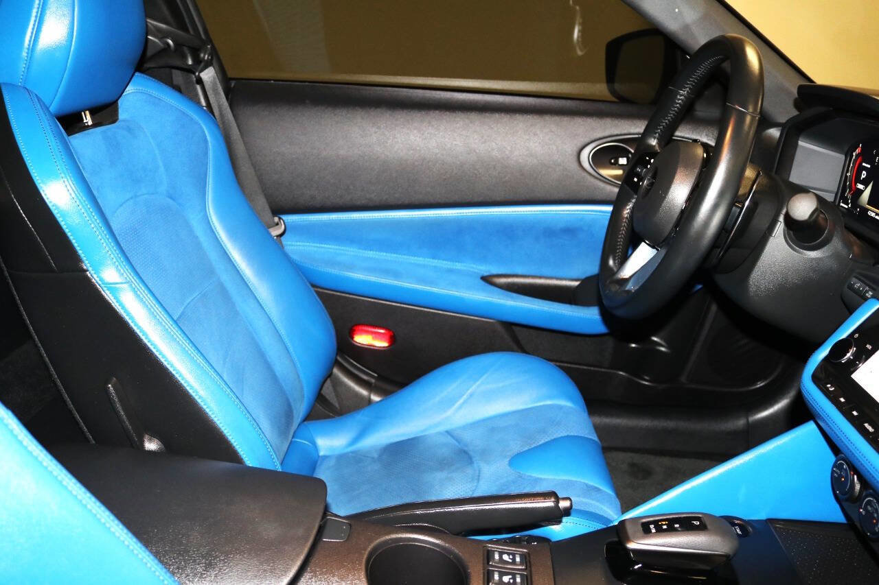Used 2023 Nissan Z Performance 2dr Coupe 9A w/ Floor Mat Package (L93) image 82
