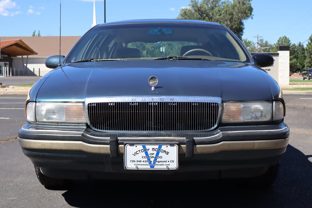 Used 1996 Buick Roadmaster Estate RWD image 13