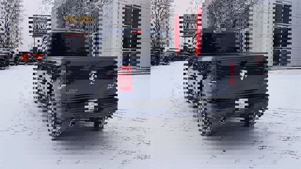 Used 2024 RAM 1500 Laramie image 7