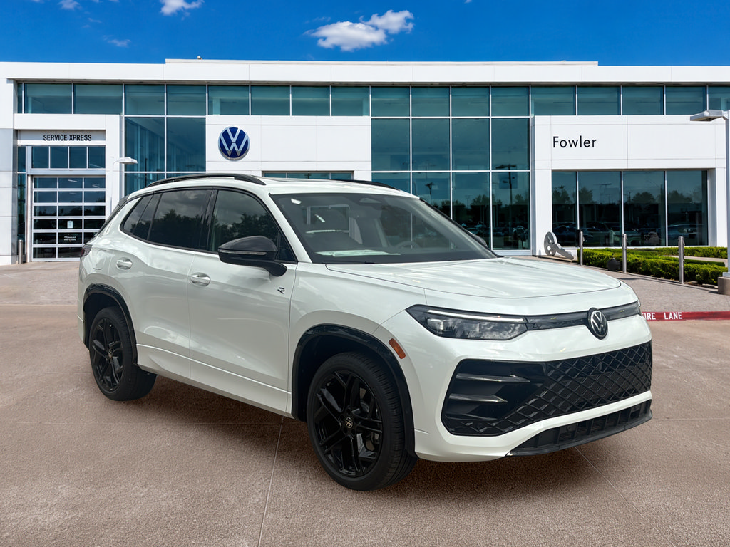 New 2026 Volkswagen Tiguan SE R-Line AWD/4WD image 3