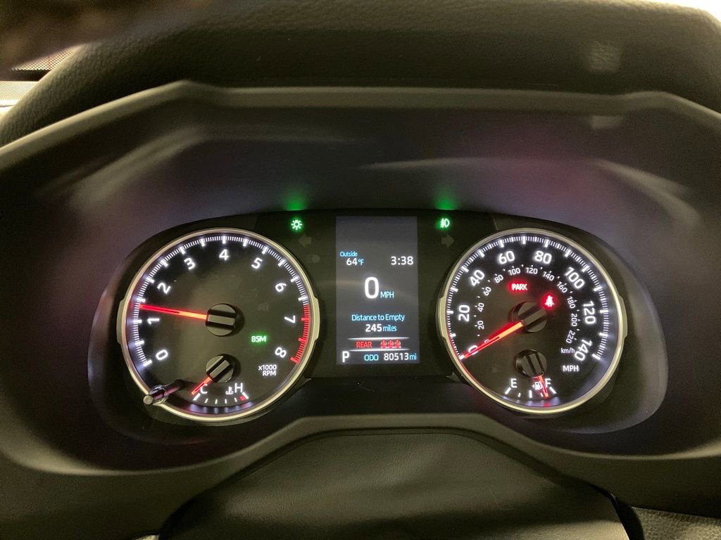 Used 2021 Toyota RAV4 XLE w/ Convenience Package image 2