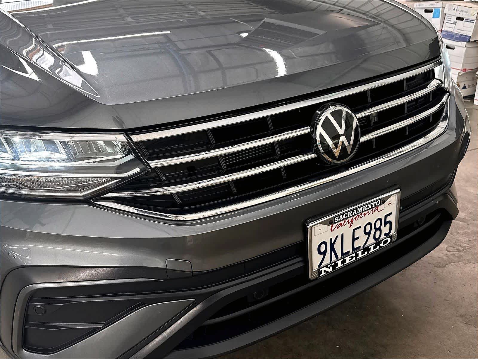Used 2023 Volkswagen Tiguan SE FWD image 36
