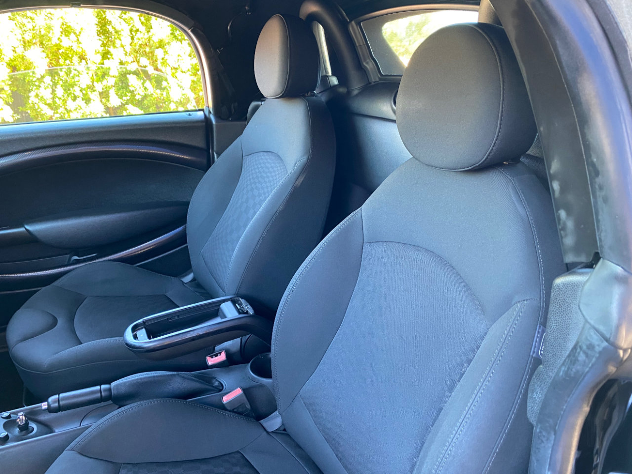 Used 2015 MINI Cooper Roadster S image 24