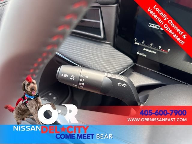 New 2025 Nissan Kicks SR FWD image 18