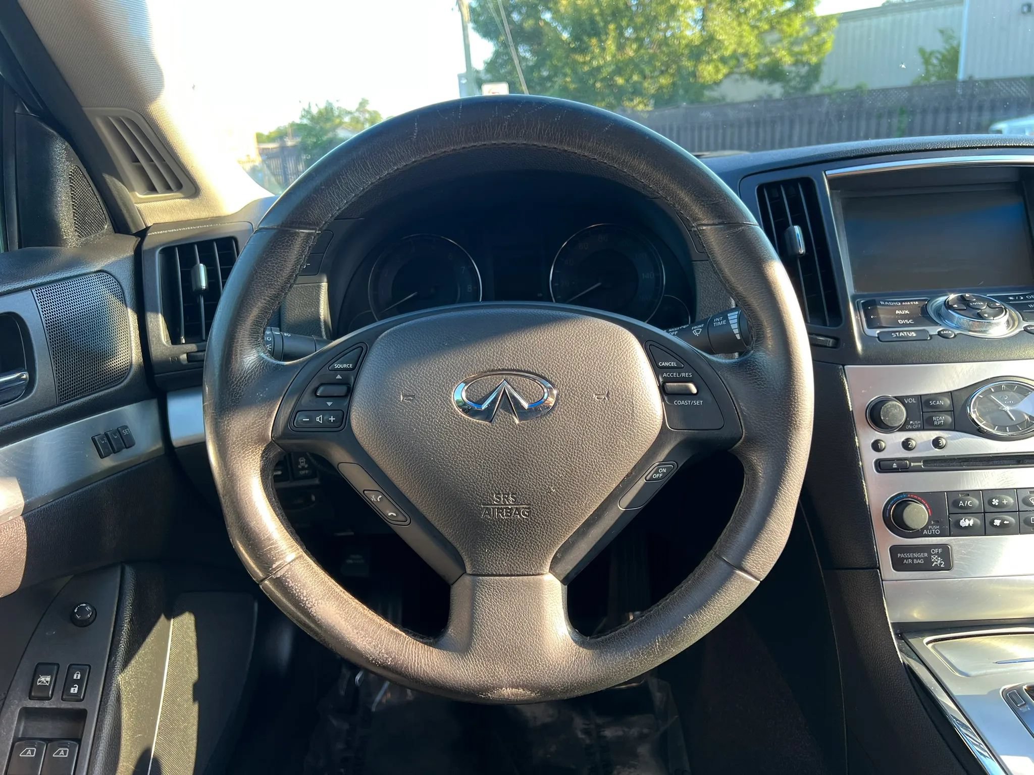 Used 2014 INFINITI Q60 AWD Coupe w/ Premium Package image 21