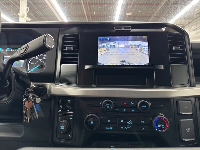 New 2025 Ford F550 4x4 SuperCab Super Duty image 14