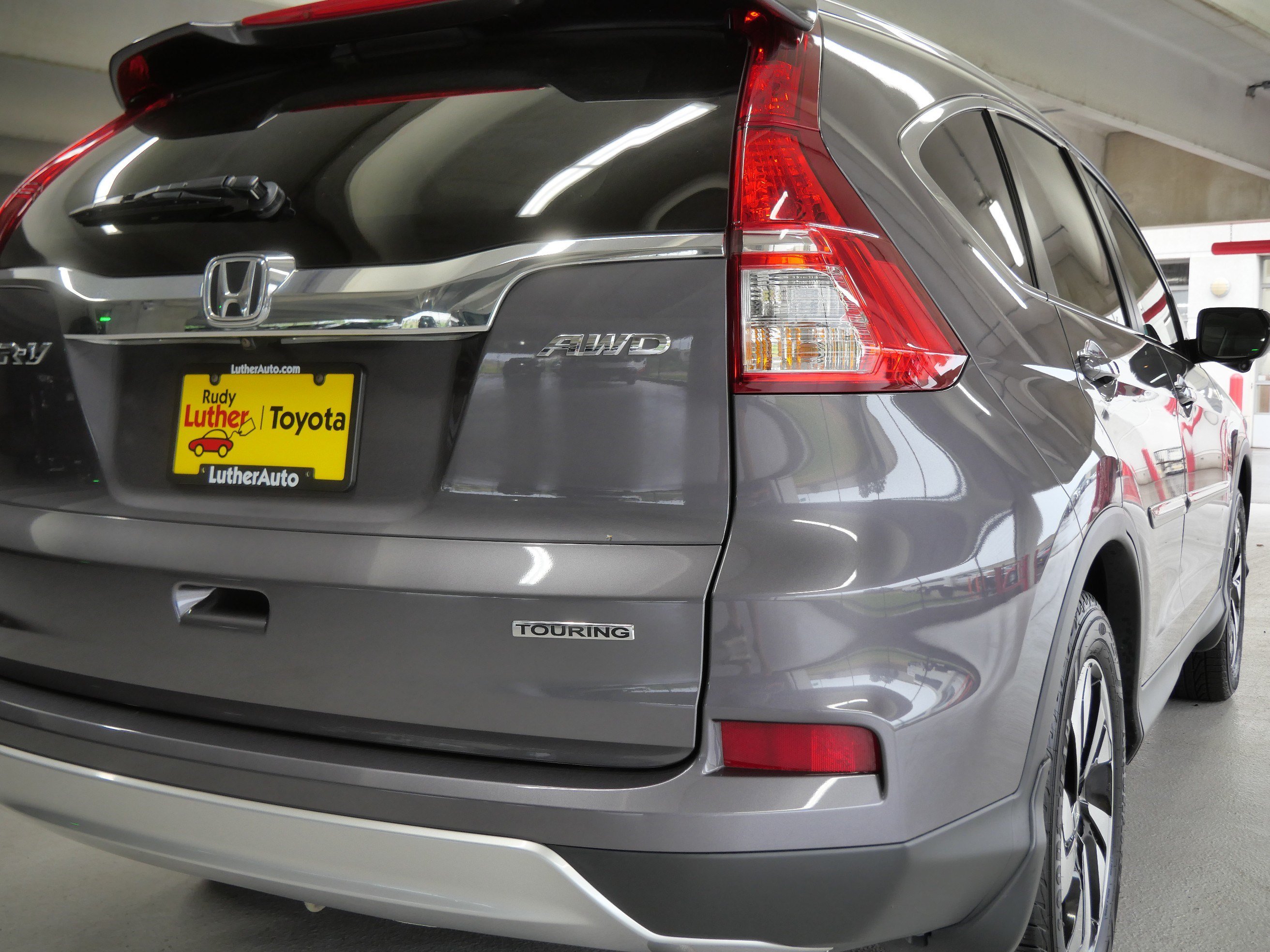 Used 2015 Honda CR-V Touring image 17