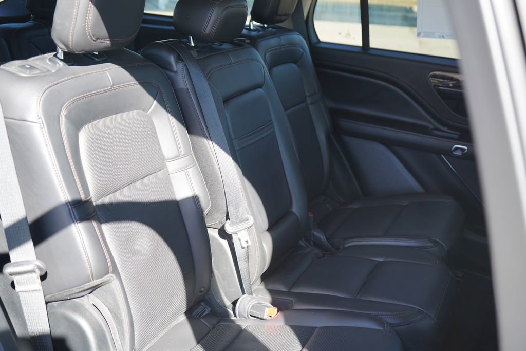 Used 2024 Lincoln Aviator Reserve image 21