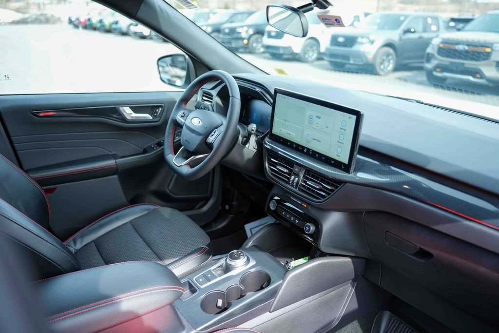 Certified 2023 Ford Escape ST-Line w/ Tech Pack #1 image 16