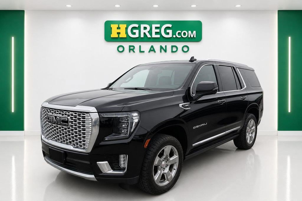 Used 2021 GMC Yukon Denali w/ Denali Premium Package AWD/4WD image 4