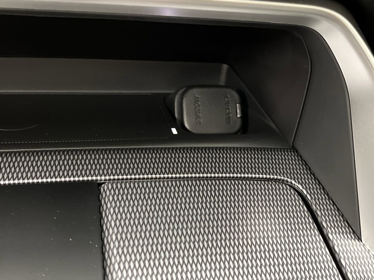 New 2026 MAZDA CX-90 Plug-In Hybrid w/ Preferred AWD/4WD image 23