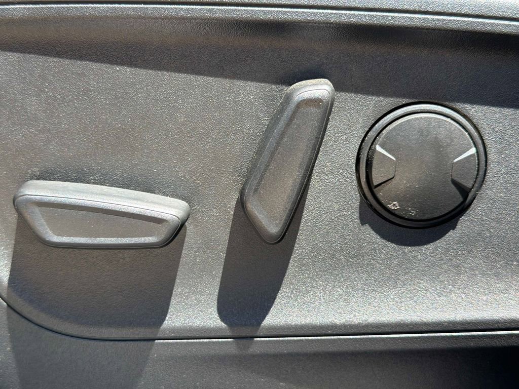 Used 2023 Ford Escape Active FWD image 19