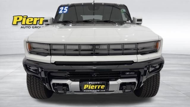 Used 2025 GMC Hummer EV 2X w/ LPO, Cargo Utility Package AWD/4WD image 10