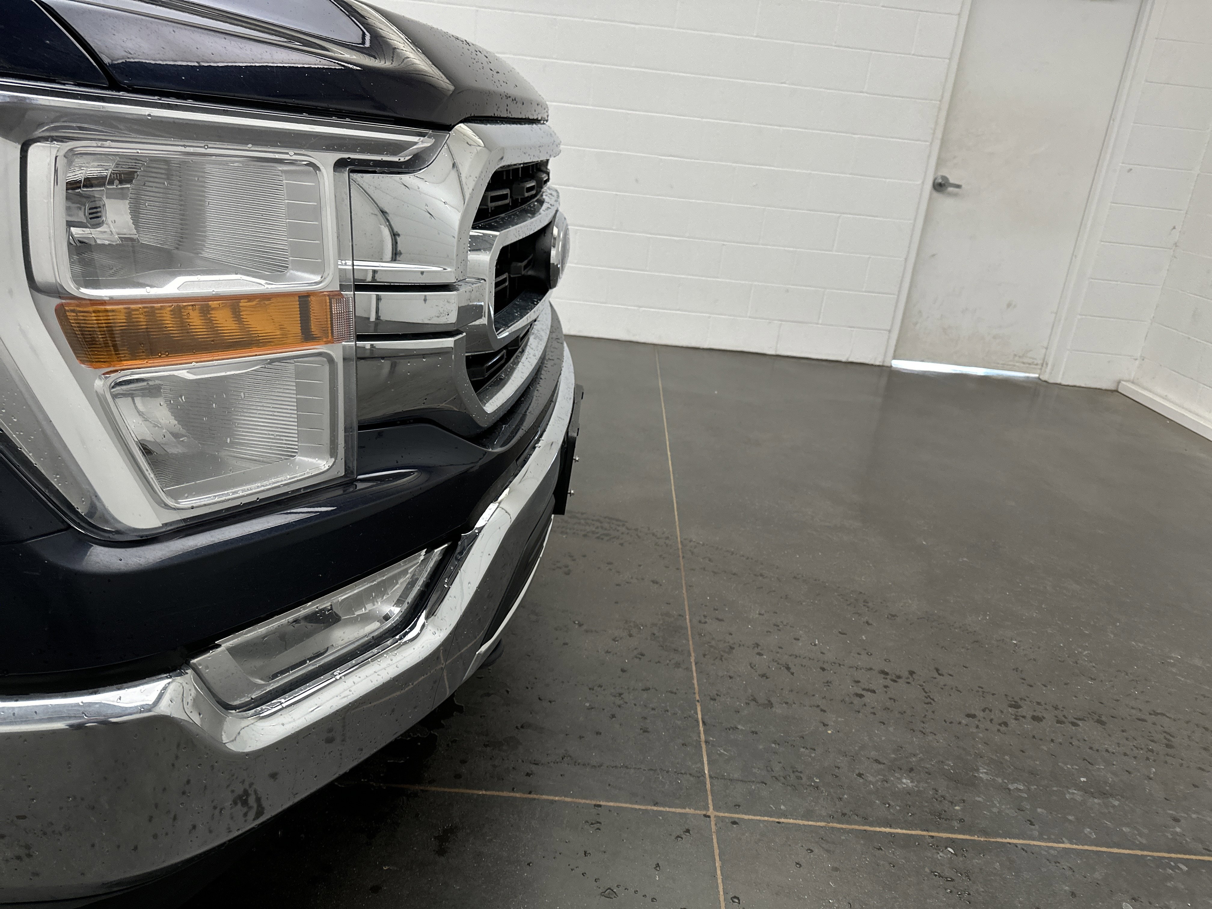 Used 2023 Ford F150 XLT w/ XTR Package AWD/4WD image 2
