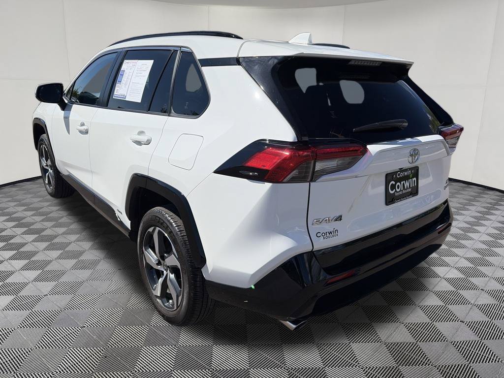 Used 2025 Toyota RAV4 SE AWD/4WD image 6
