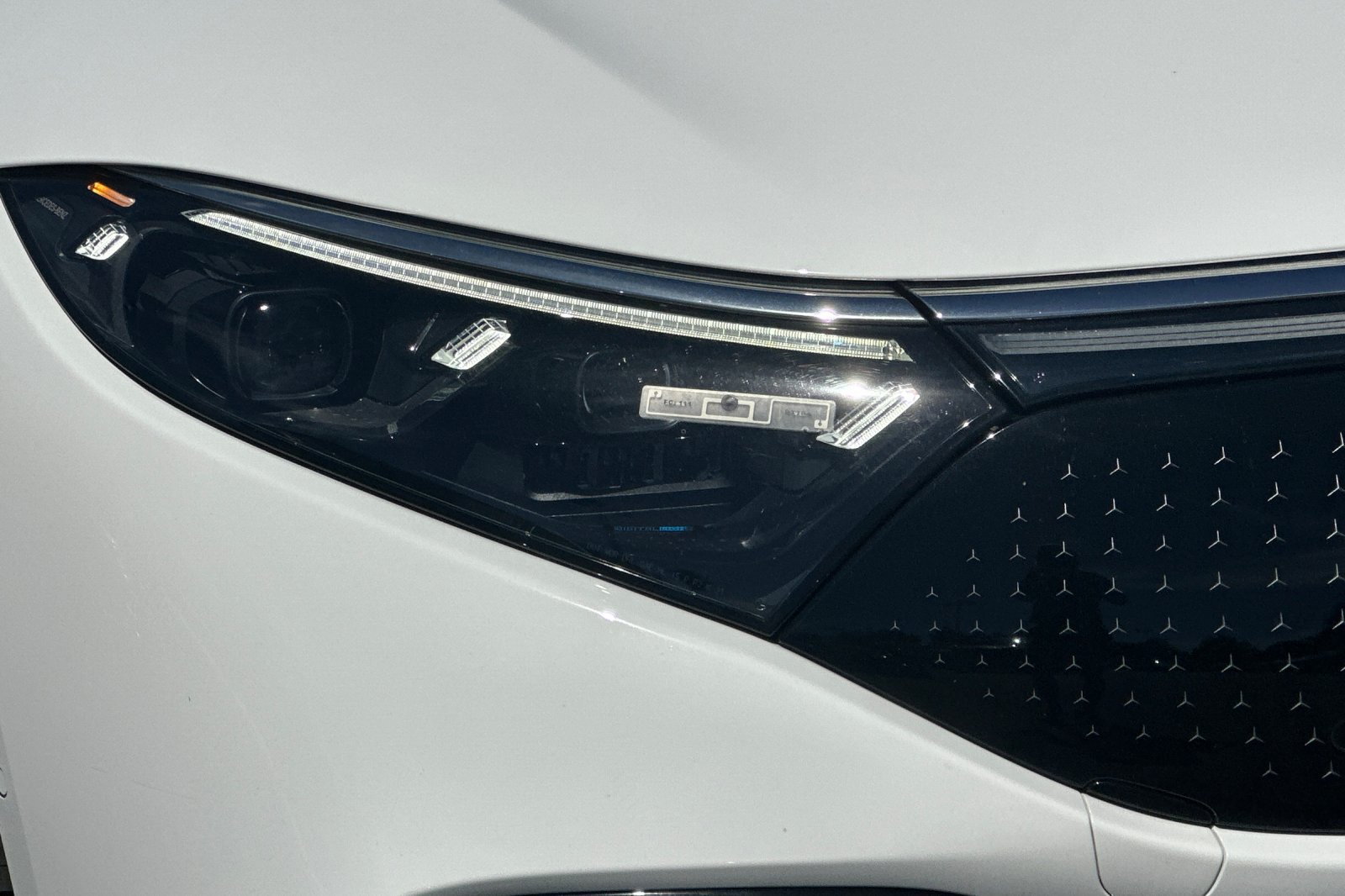 Used 2022 Mercedes-Benz EQS 450+ Sedan w/ Winter Package image 44