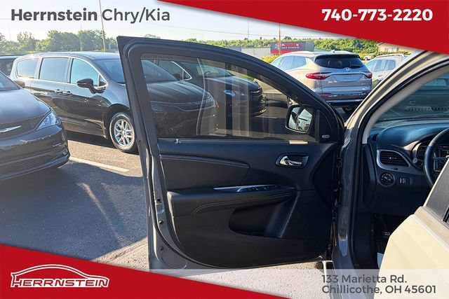 Used 2020 Dodge Journey Crossroad w/ Popular Equipment Group FWD image 12