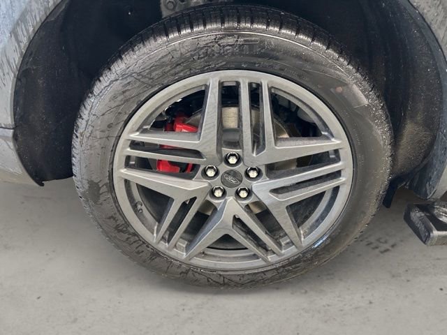 Used 2025 Ford Explorer ST-Line w/ ST-Line Street Pack AWD/4WD image 14