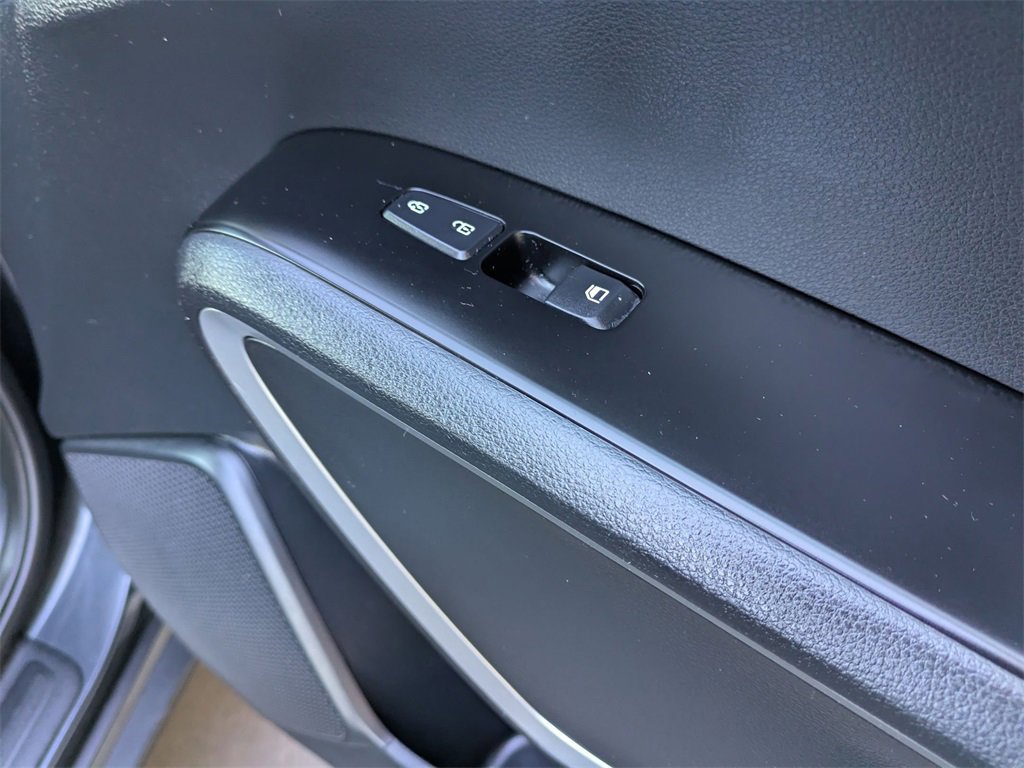 Used 2024 Kia Soul LX w/ Option Group 015 image 35