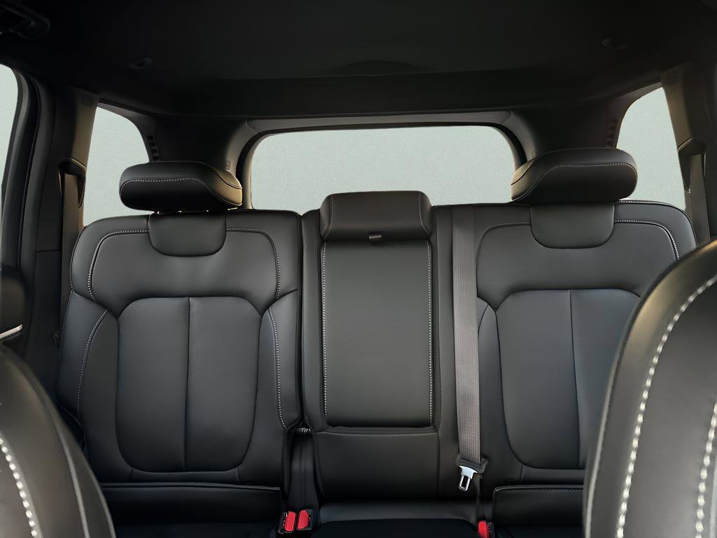 New 2025 Jeep Grand Cherokee Limited image 31