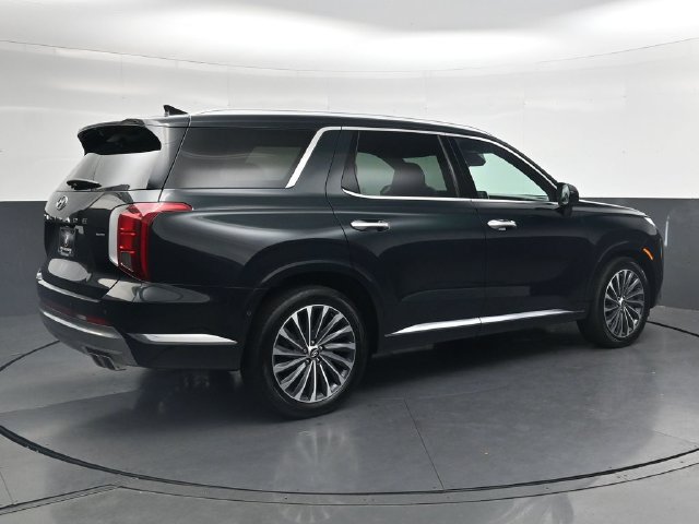 Used 2025 Hyundai Palisade Calligraphy AWD/4WD image 4