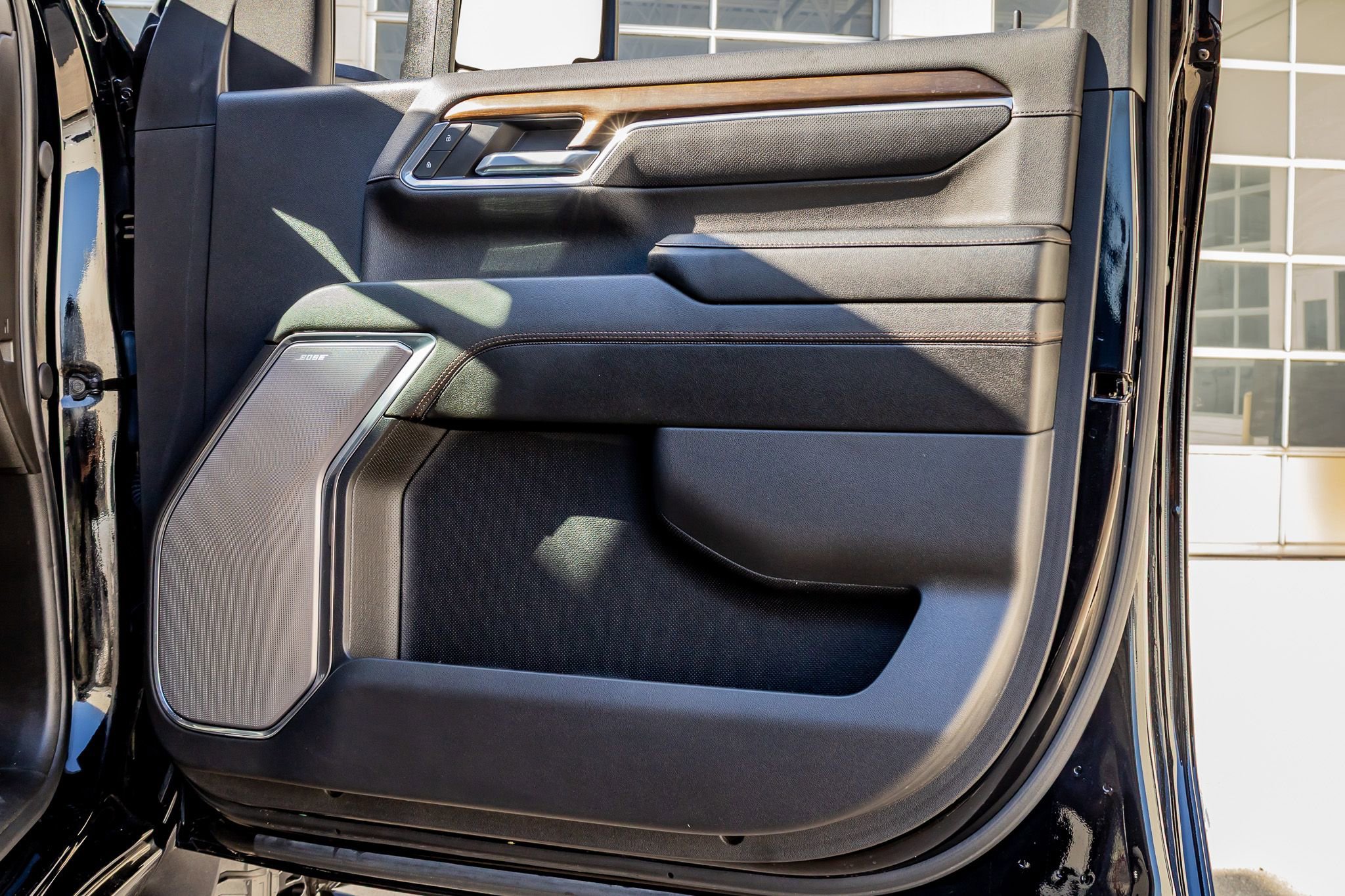 Used 2024 Chevrolet Silverado 3500 High Country w/ Technology Package image 35