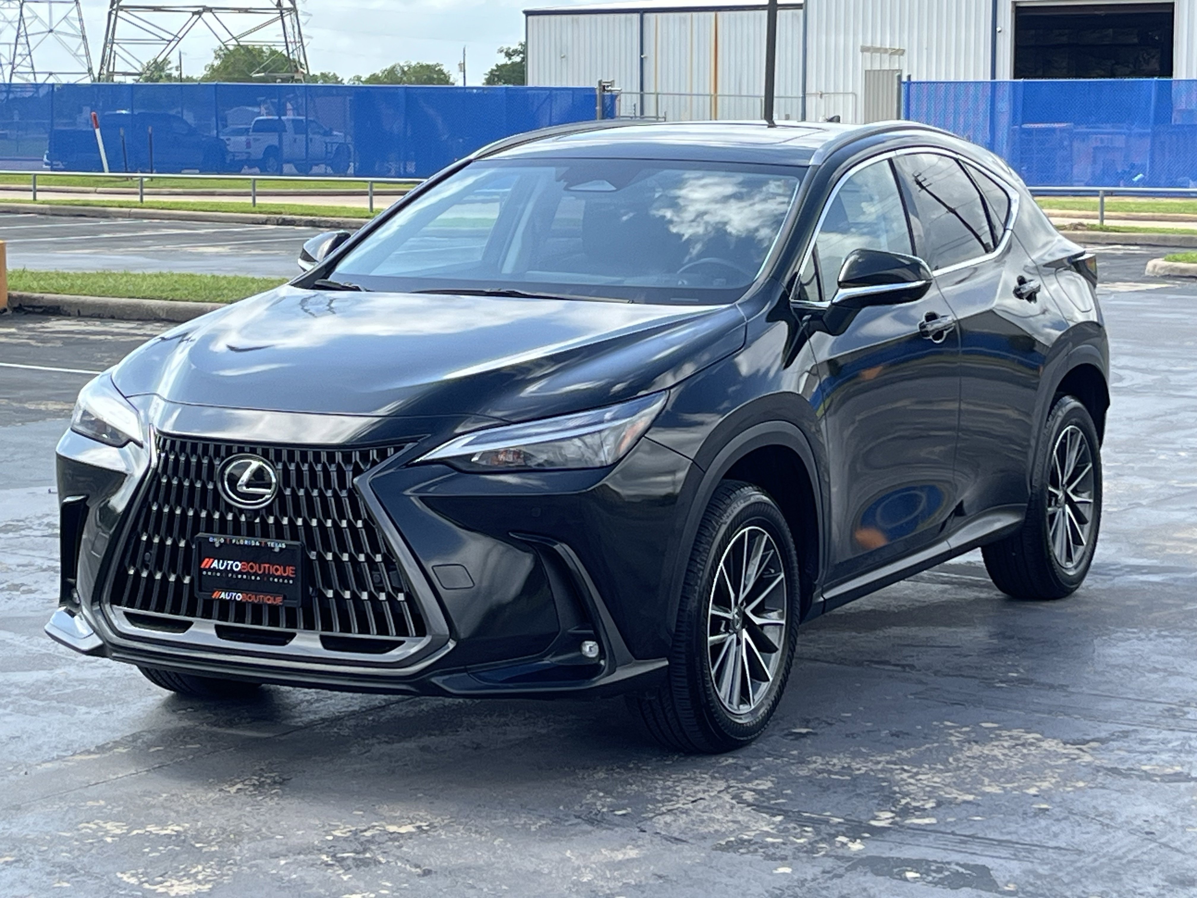 Used 2024 Lexus NX 350h AWD w/ Vision Package image 5