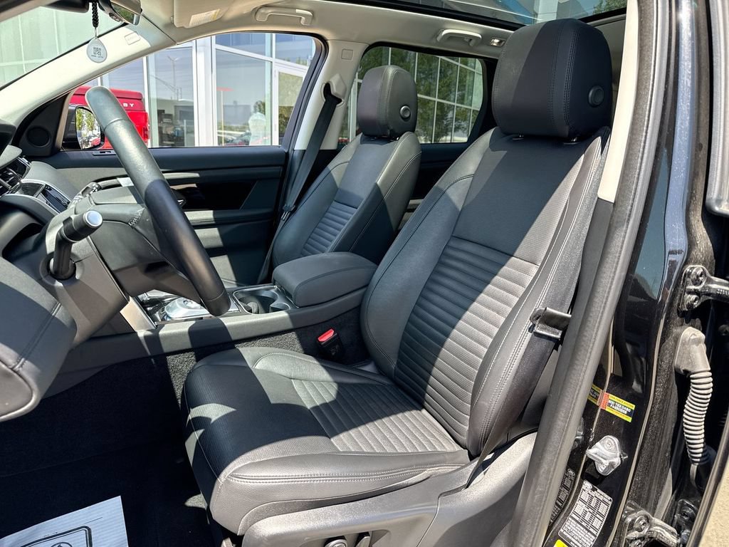 Used 2023 Land Rover Discovery Sport S AWD/4WD image 11