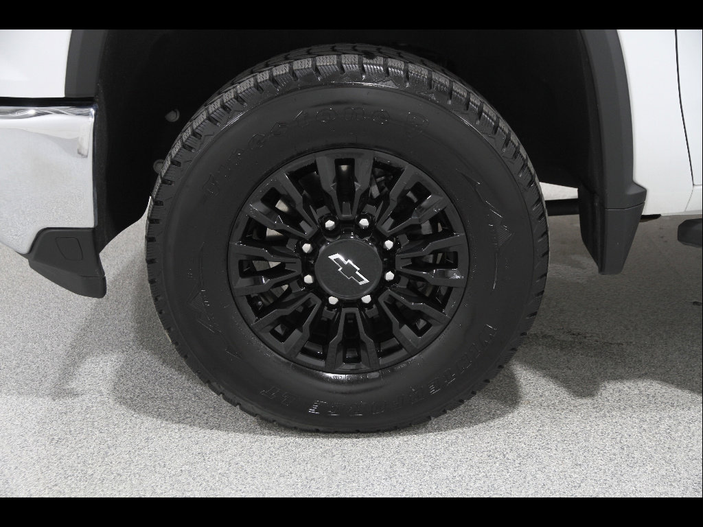 Used 2024 Chevrolet Silverado 2500 W/T image 19