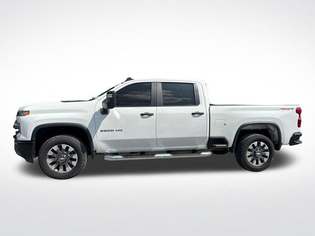 Used 2024 Chevrolet Silverado 2500 Custom w/ Custom Value Package AWD/4WD image 4