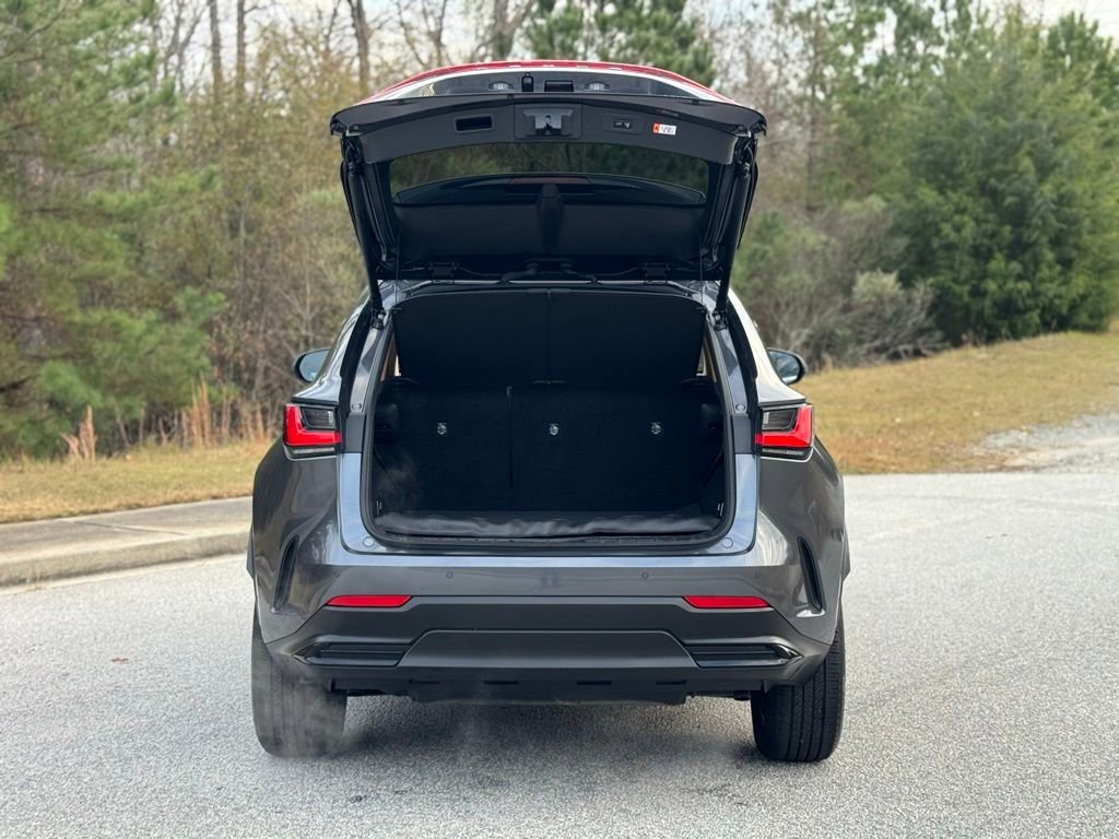 Used 2024 Lexus NX 300h AWD w/ Luxury Package image 17