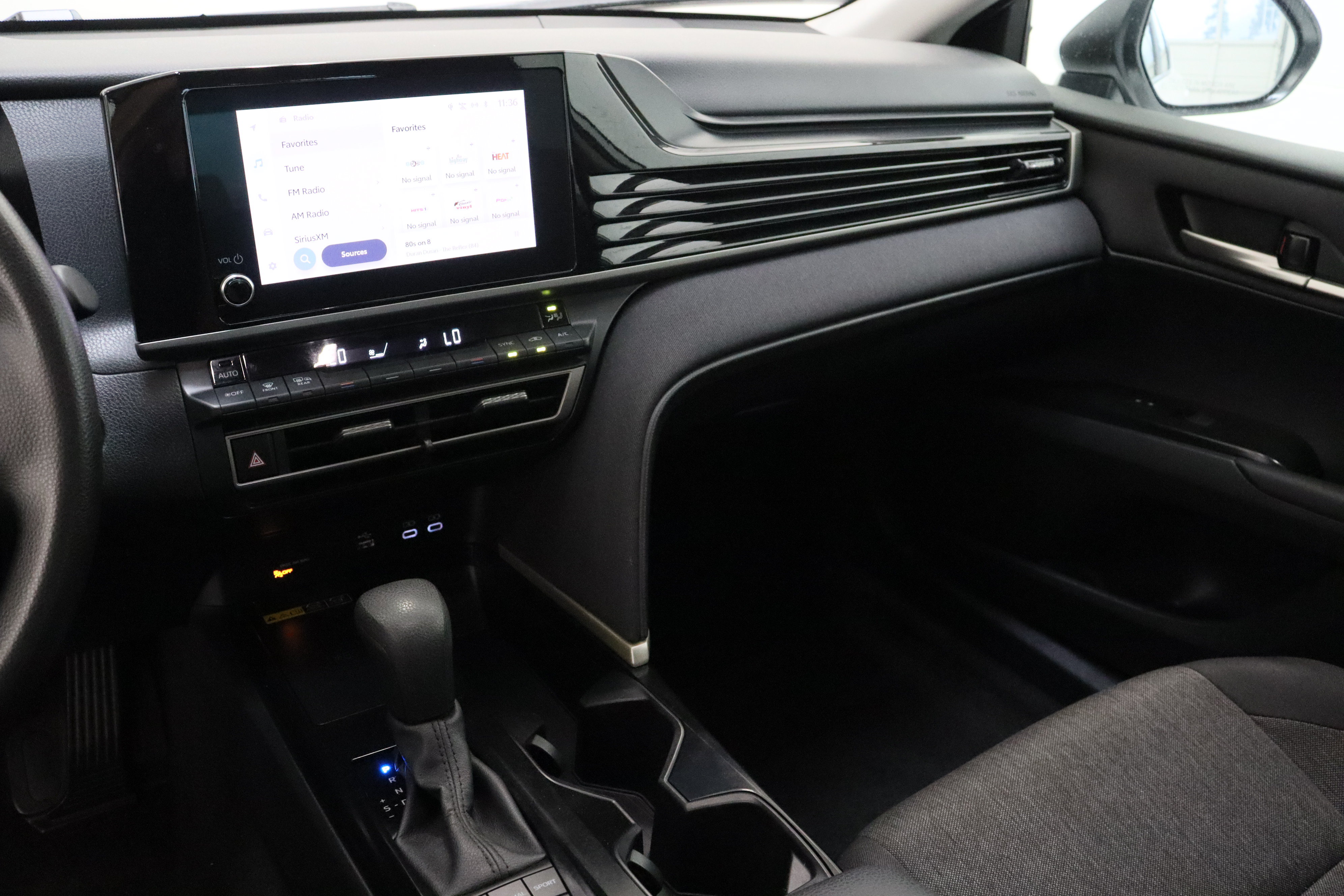 Certified 2025 Toyota Camry LE FWD image 14