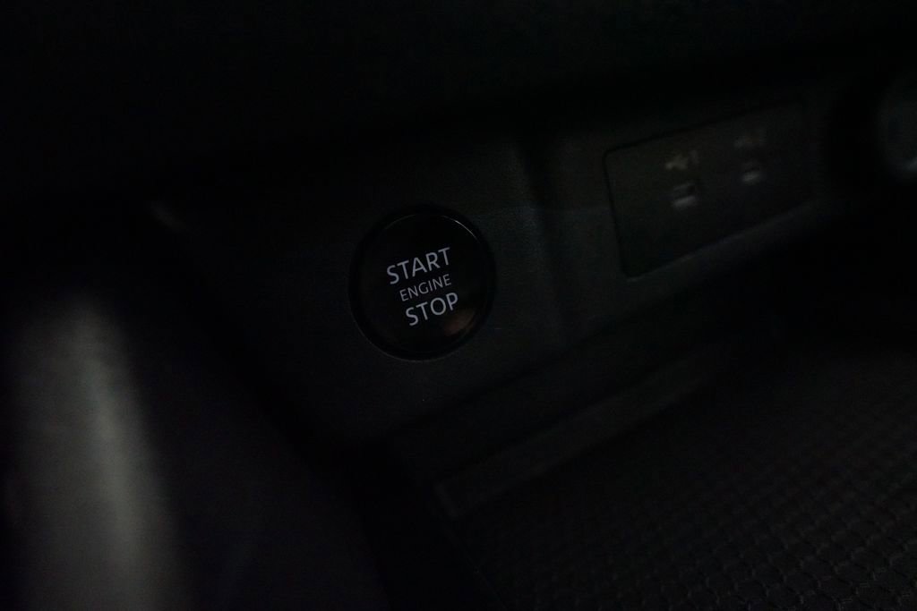 Certified 2024 Nissan Rogue SV w/ SV Premium Package image 31