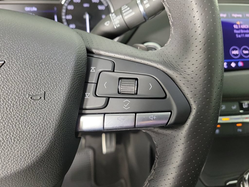 Certified 2023 Cadillac XT4 Sport FWD image 23