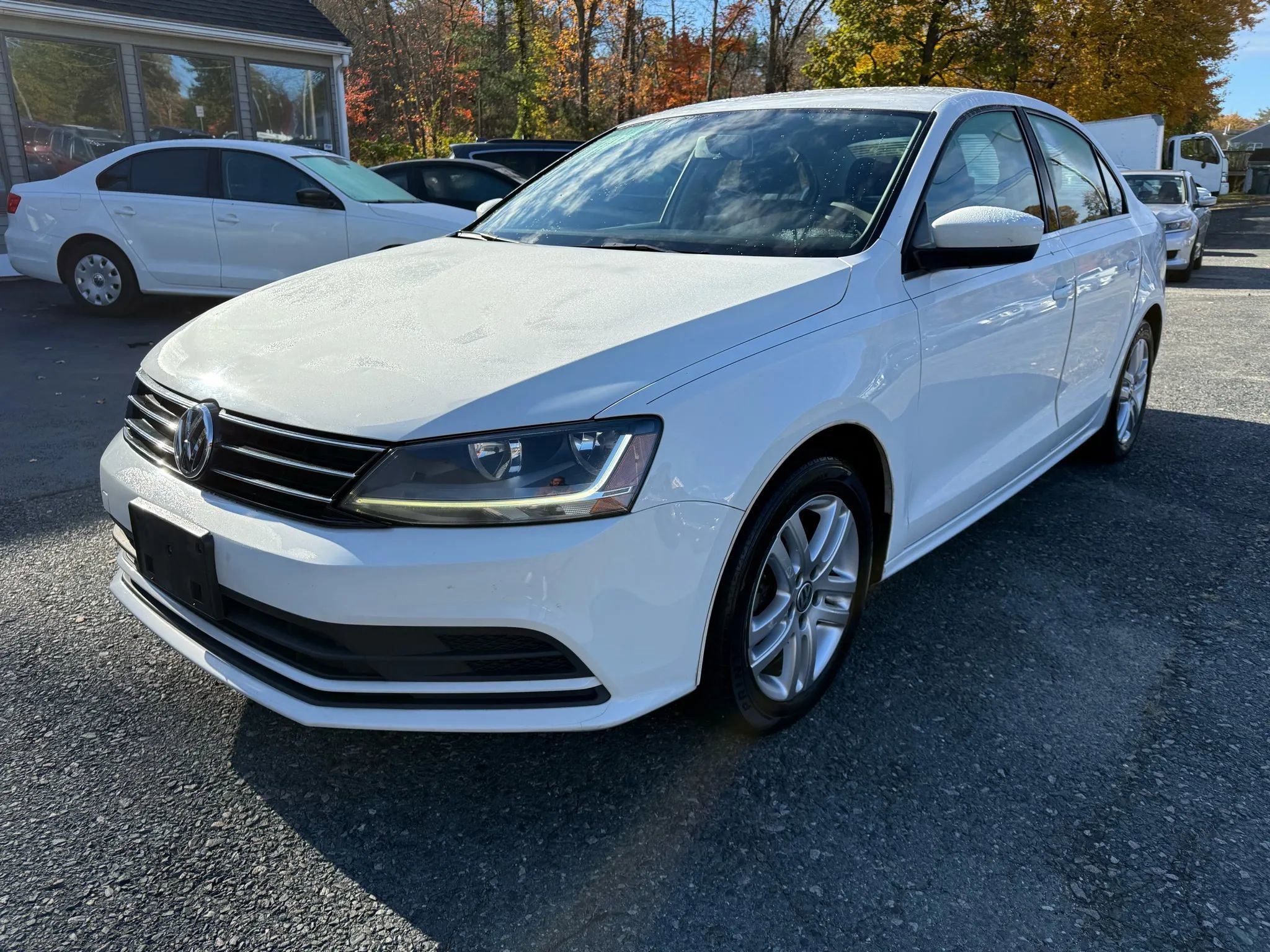 Used 2017 Volkswagen Jetta S w/ Jetta S Cold Weather Package image 3