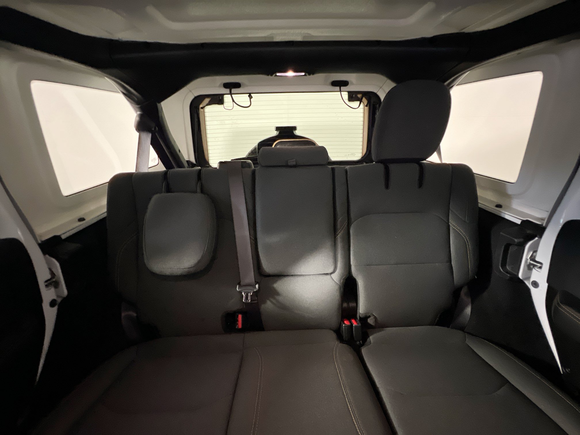 Used 2025 Jeep Wrangler Unlimited Sahara AWD/4WD image 30