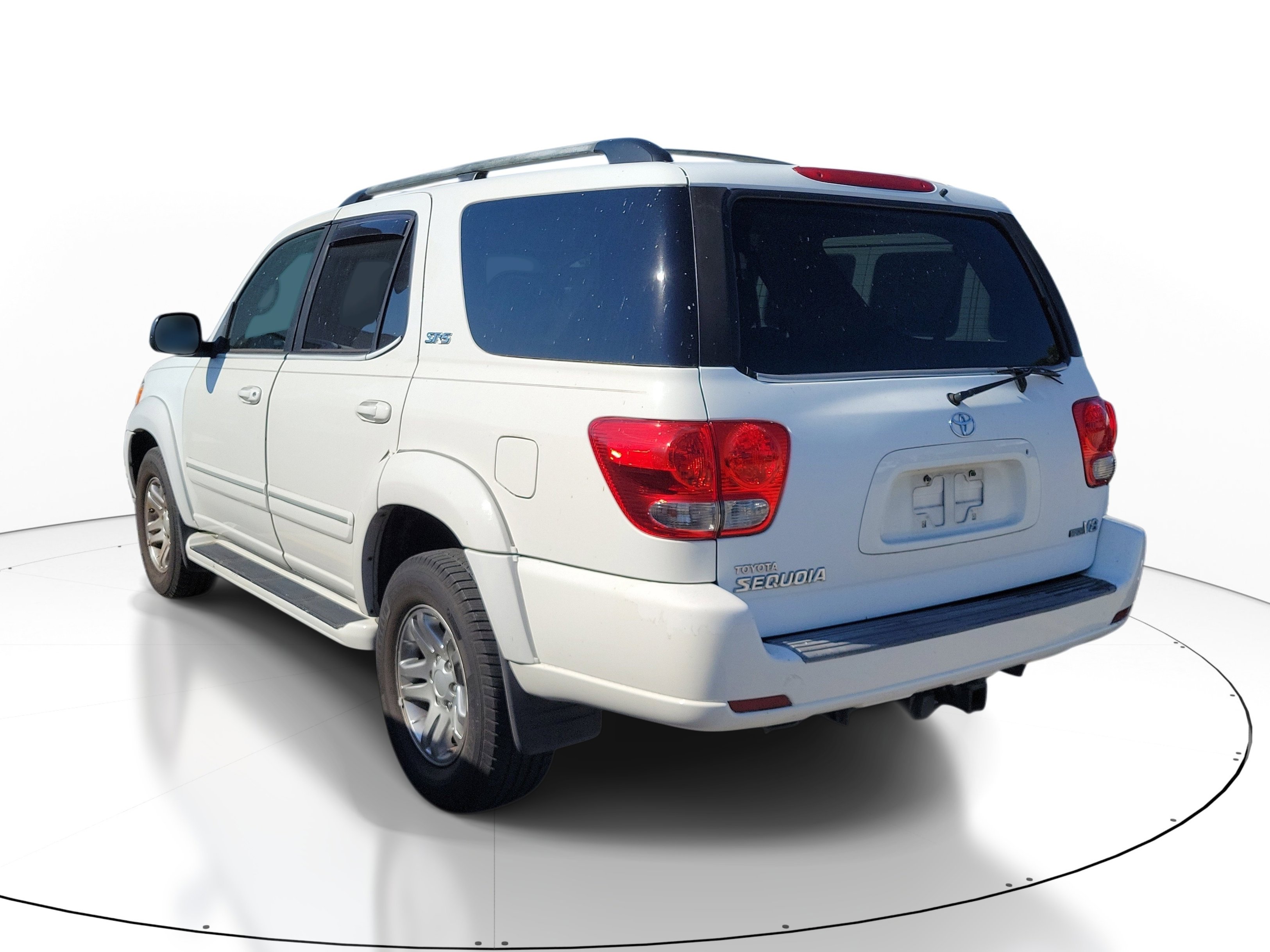 Used 2005 Toyota Sequoia SR5 image 3