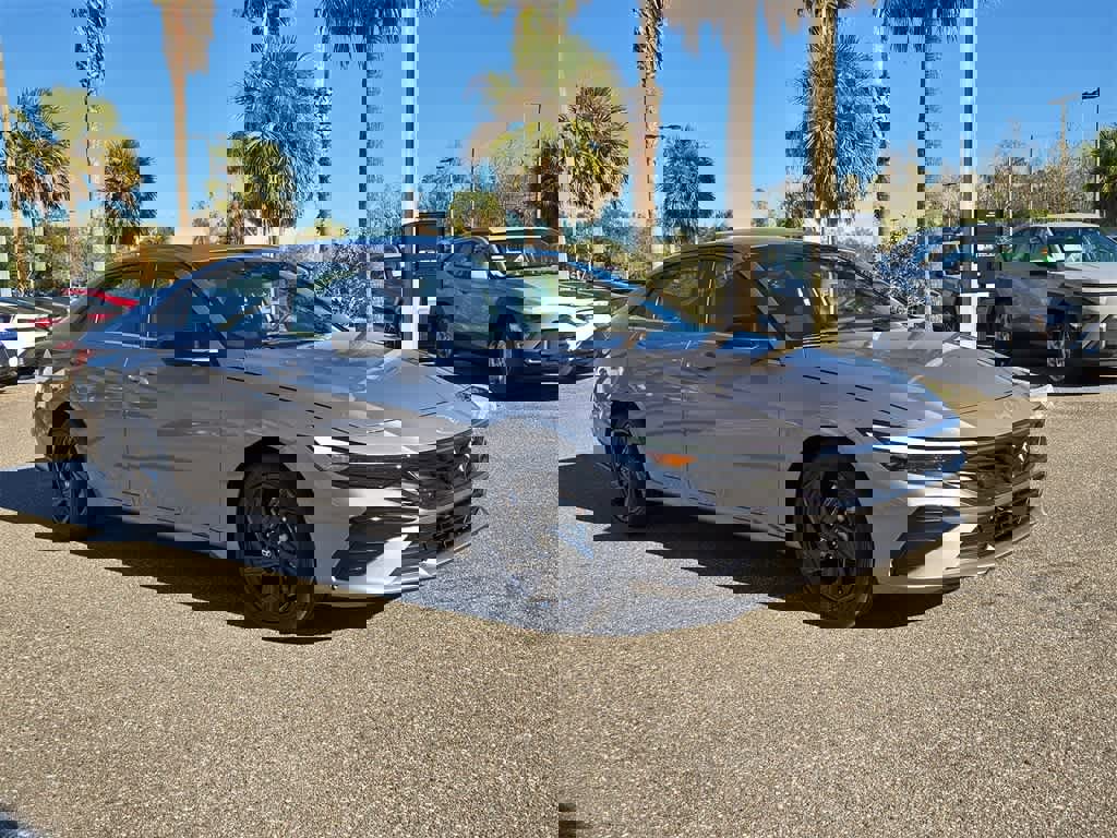 New 2026 Hyundai Elantra SEL Sport Premium image 8